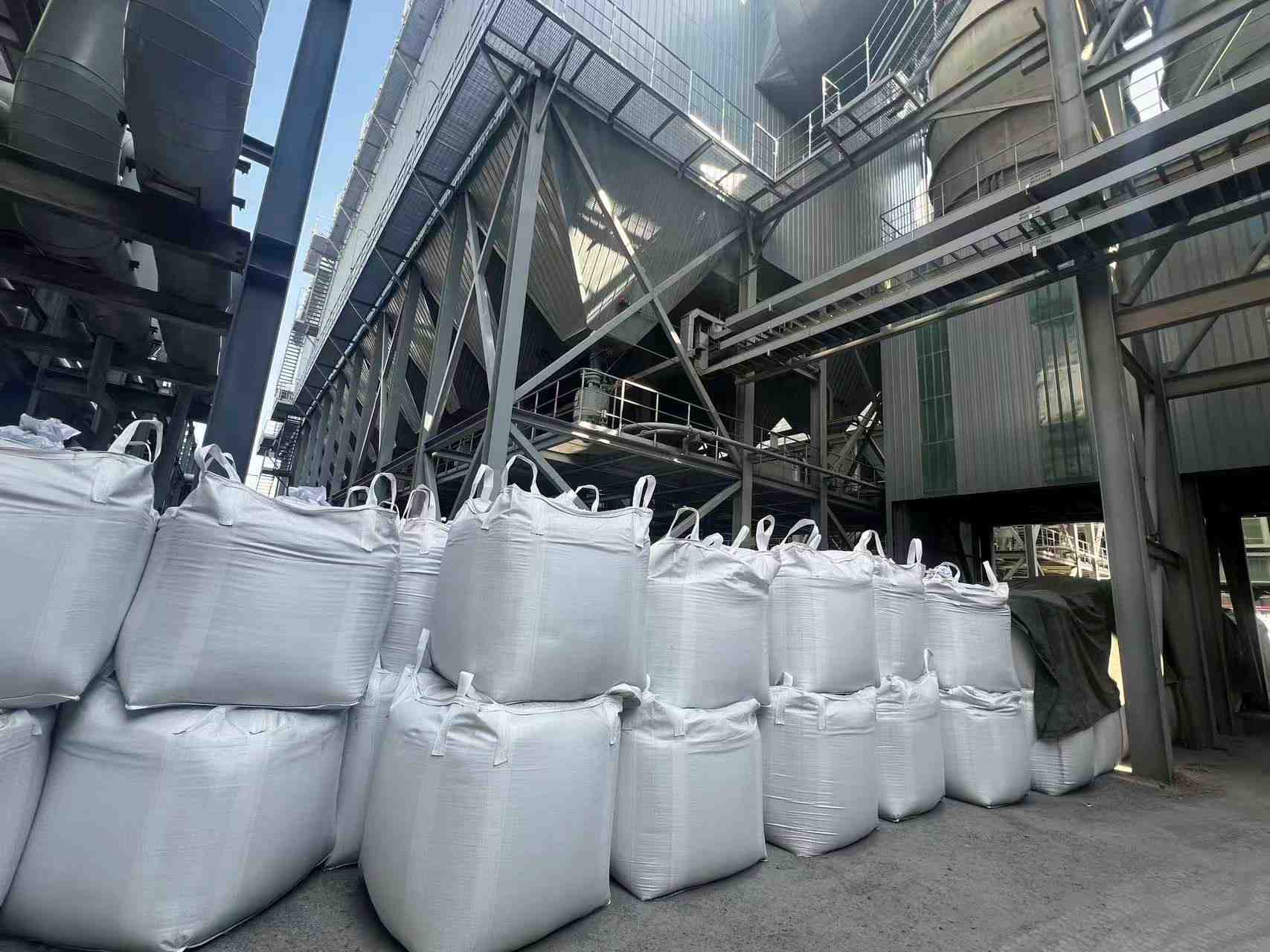 Ewende silica fume factory